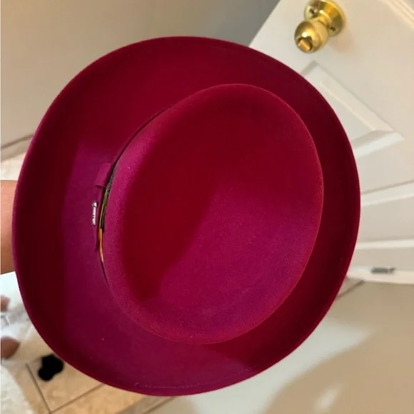 Hat - Picture 7 of 12